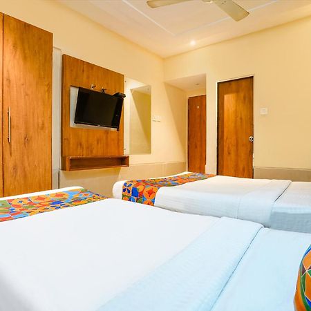 Fabhotel Regal Inn Mumbai Kültér fotó