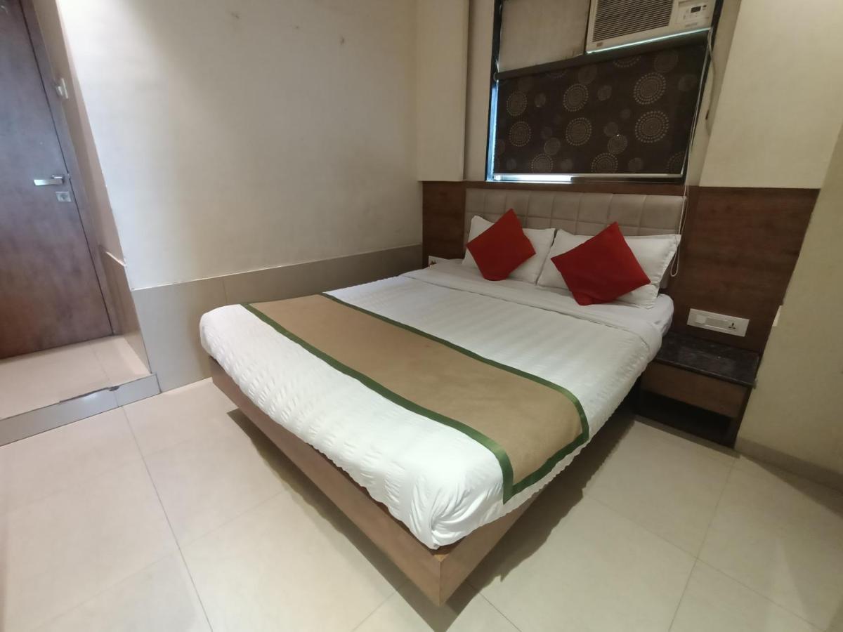 Fabhotel Regal Inn Mumbai Kültér fotó