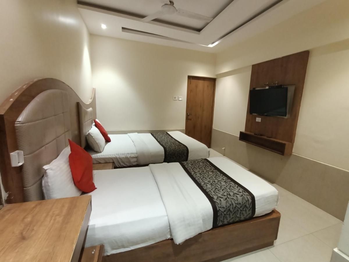 Fabhotel Regal Inn Mumbai Kültér fotó