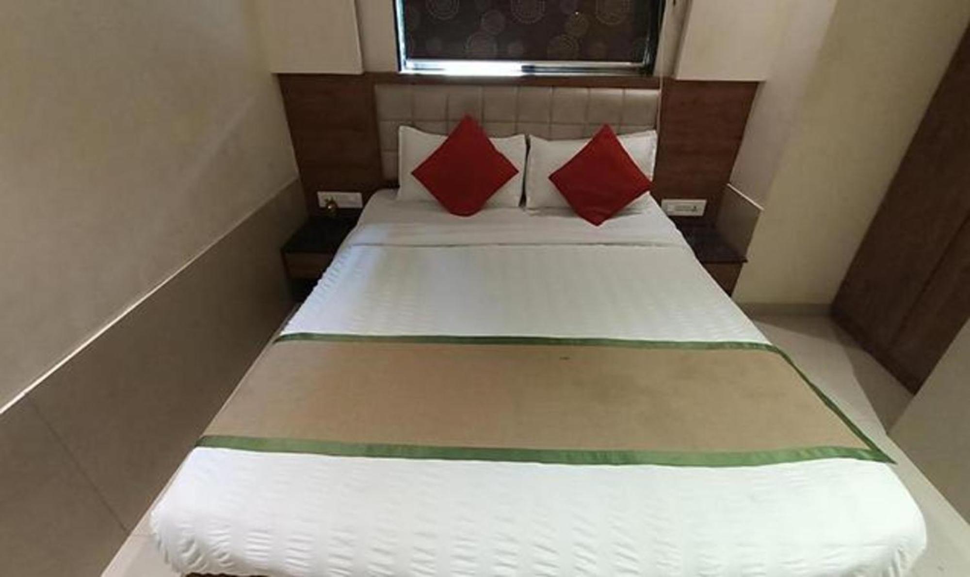 Fabhotel Regal Inn Mumbai Kültér fotó