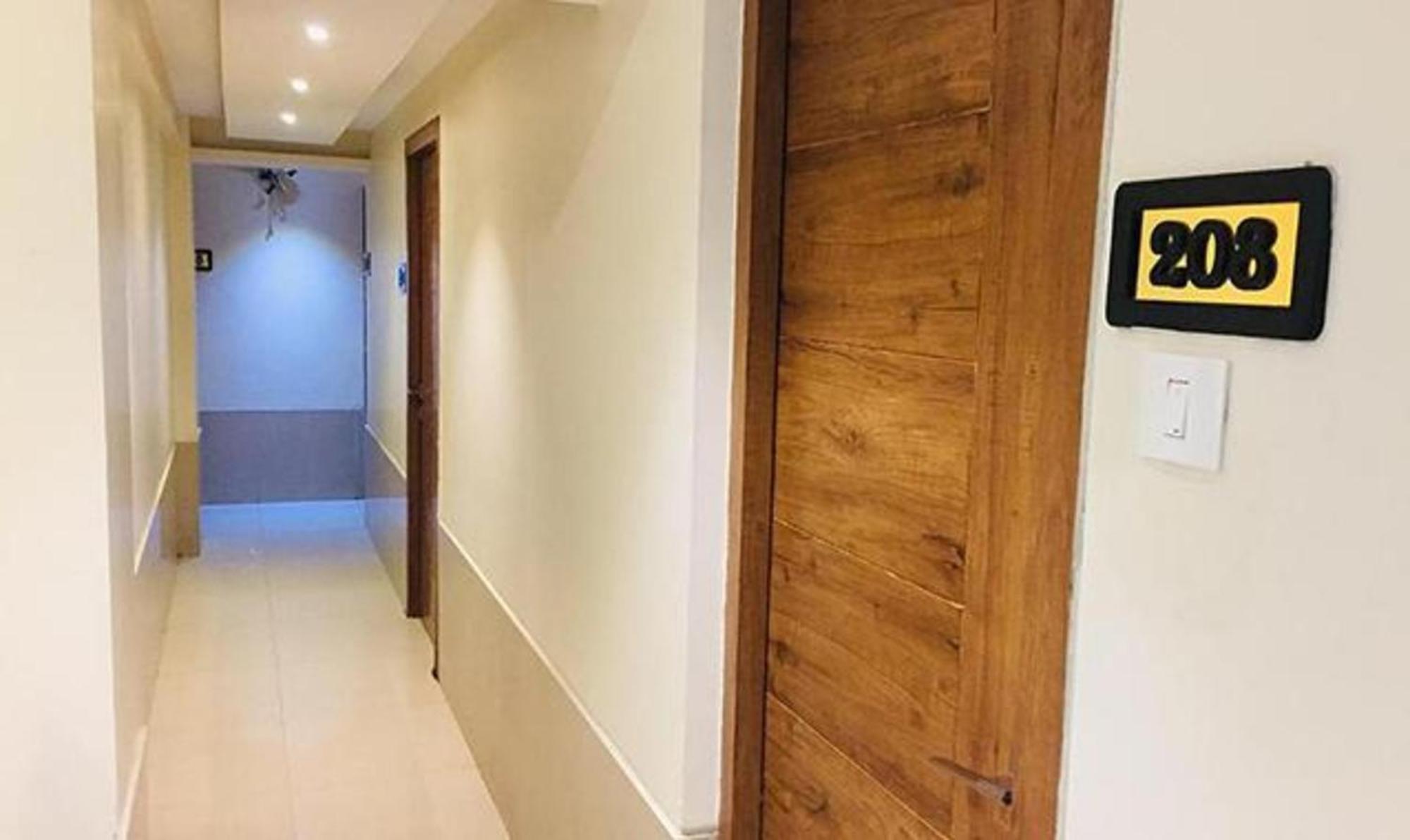 Fabhotel Regal Inn Mumbai Kültér fotó